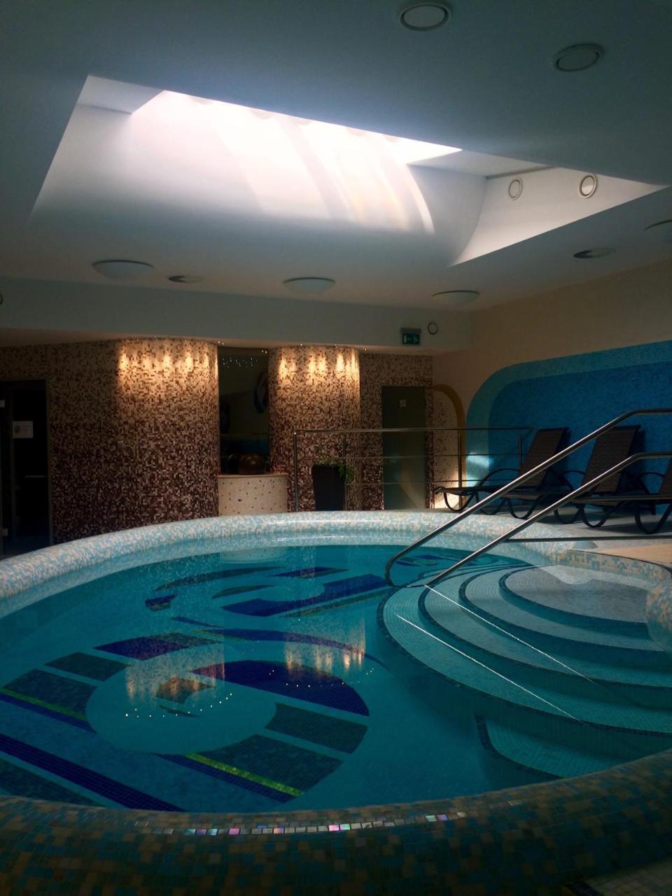 Wellness Hotel Loewe Piest'any Exterior photo