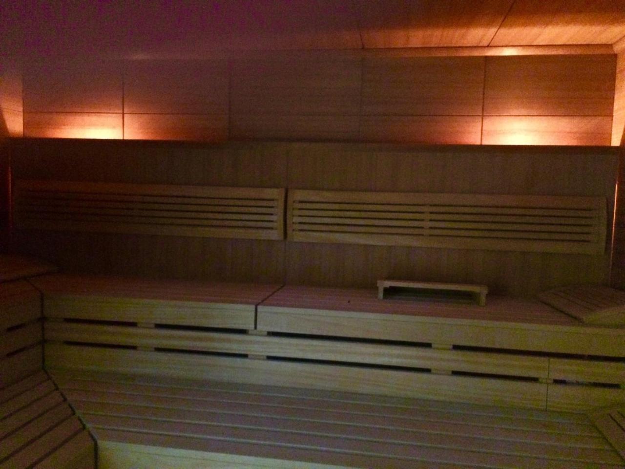 Wellness Hotel Loewe Piest'any Exterior photo